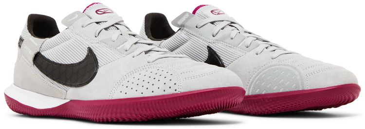 Nike Streetgato Grey Fog Dynamic Berry