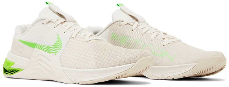 Nike Metcon 8 Phantom Green Strike