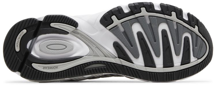 2976 Leather Chelsea Boots