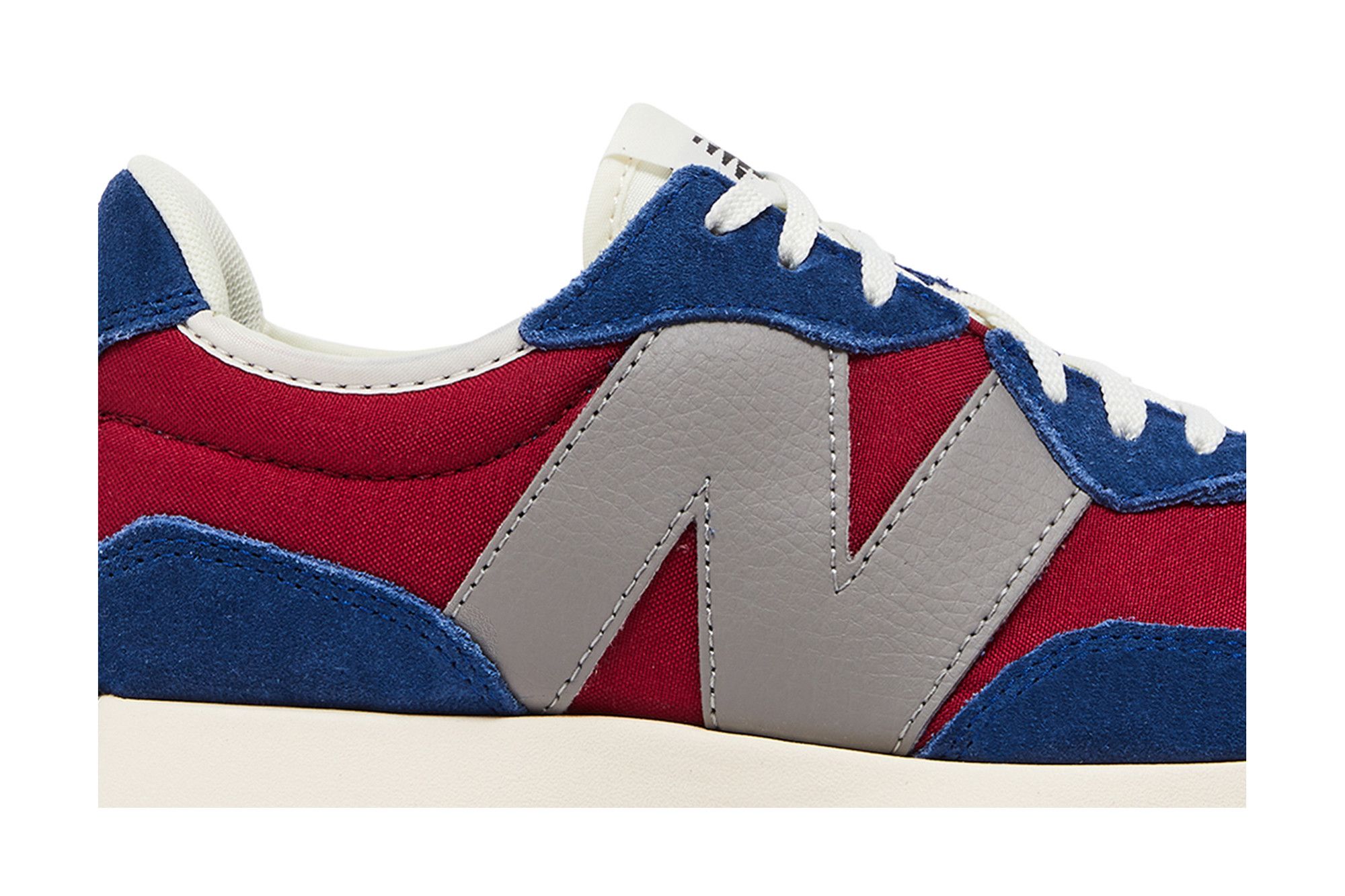 【アヴィ】 adidas Originals ZX Flux Adv X 