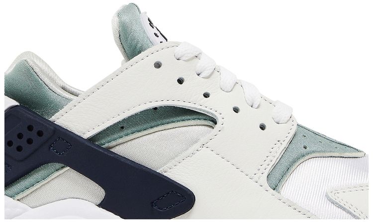 Nike Wmns Air Huarache Photon Dust Mica Green