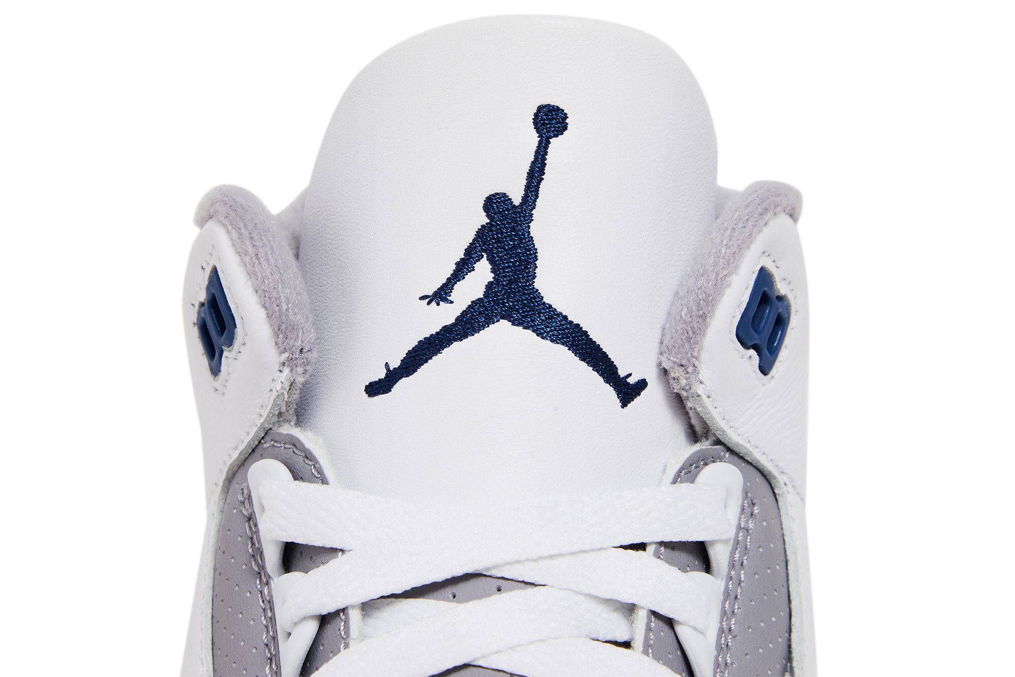 Buy Air Jordan 3 Retro 'Midnight Navy' - CT8532 140 | GOAT