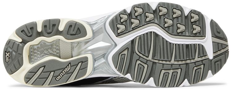 One Block Down x Mizuno Flame Wave Onyx