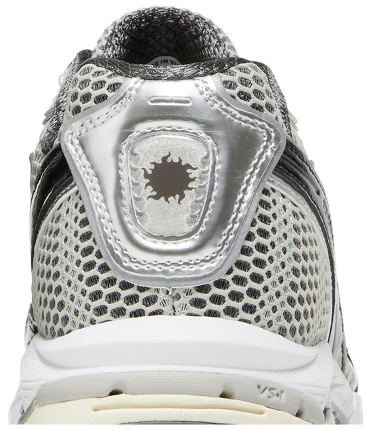 One Block Down x Mizuno Flame Wave Onyx