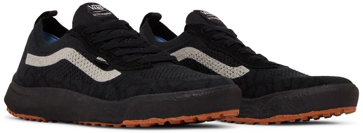 Vans UltraRange VR3 Black Gum