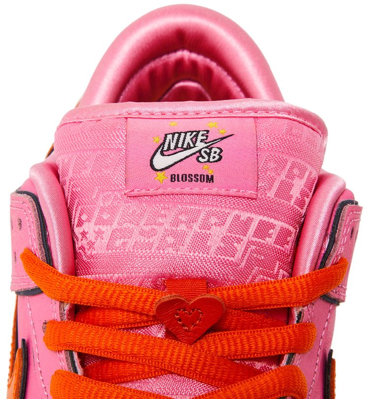 The Powerpuff Girls x Dunk Low Pro SB QS Blossom