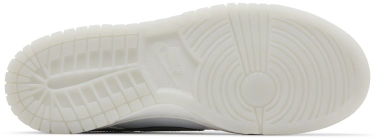 Nike Dunk Low GS Reflective Swoosh