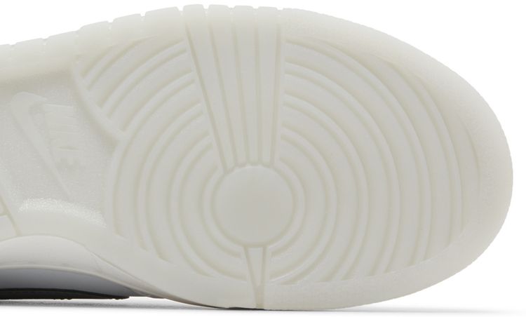 Nike Dunk Low GS Reflective Swoosh