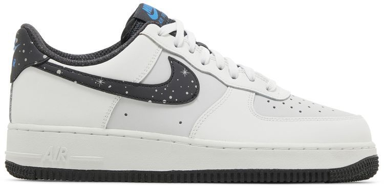 Nike Air Force 1 07 Starry Swoosh