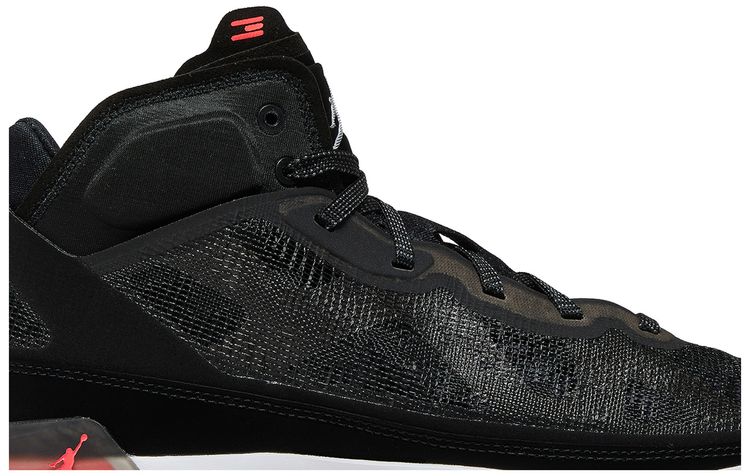 Air Jordan 37 Black Hot Punch