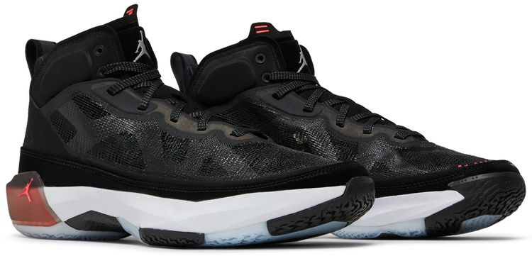 Air Jordan 37 Black Hot Punch