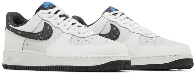 Nike Air Force 1 07 Starry Swoosh