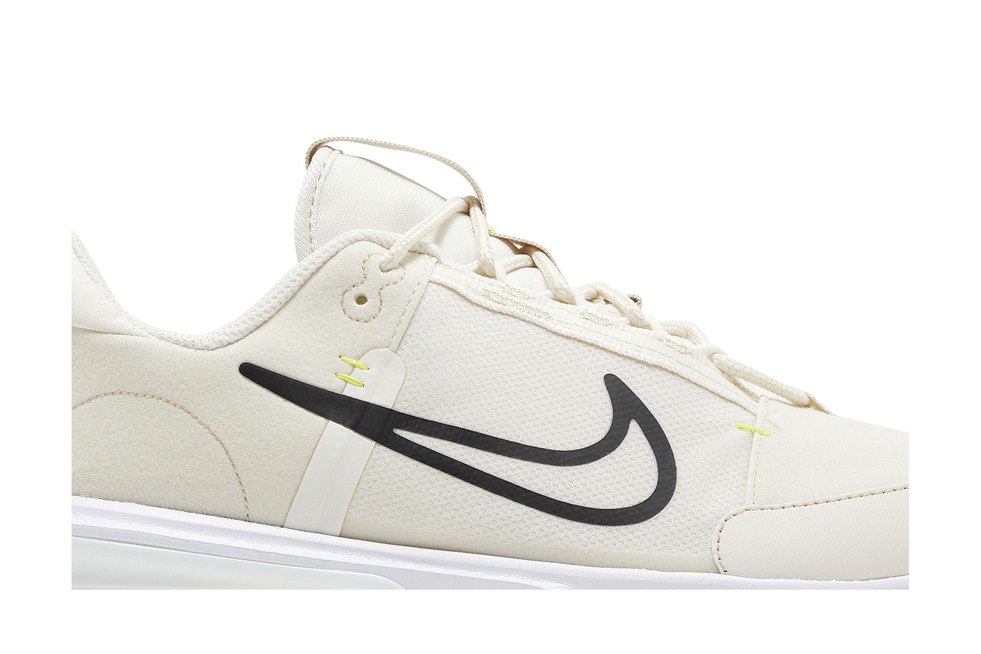 nikecourt air max vapor wing premium white