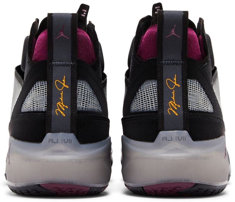 Air Jordan 37 Bordeaux