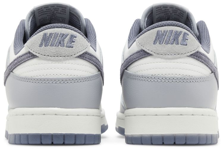 Nike Dunk Low SE Light Carbon