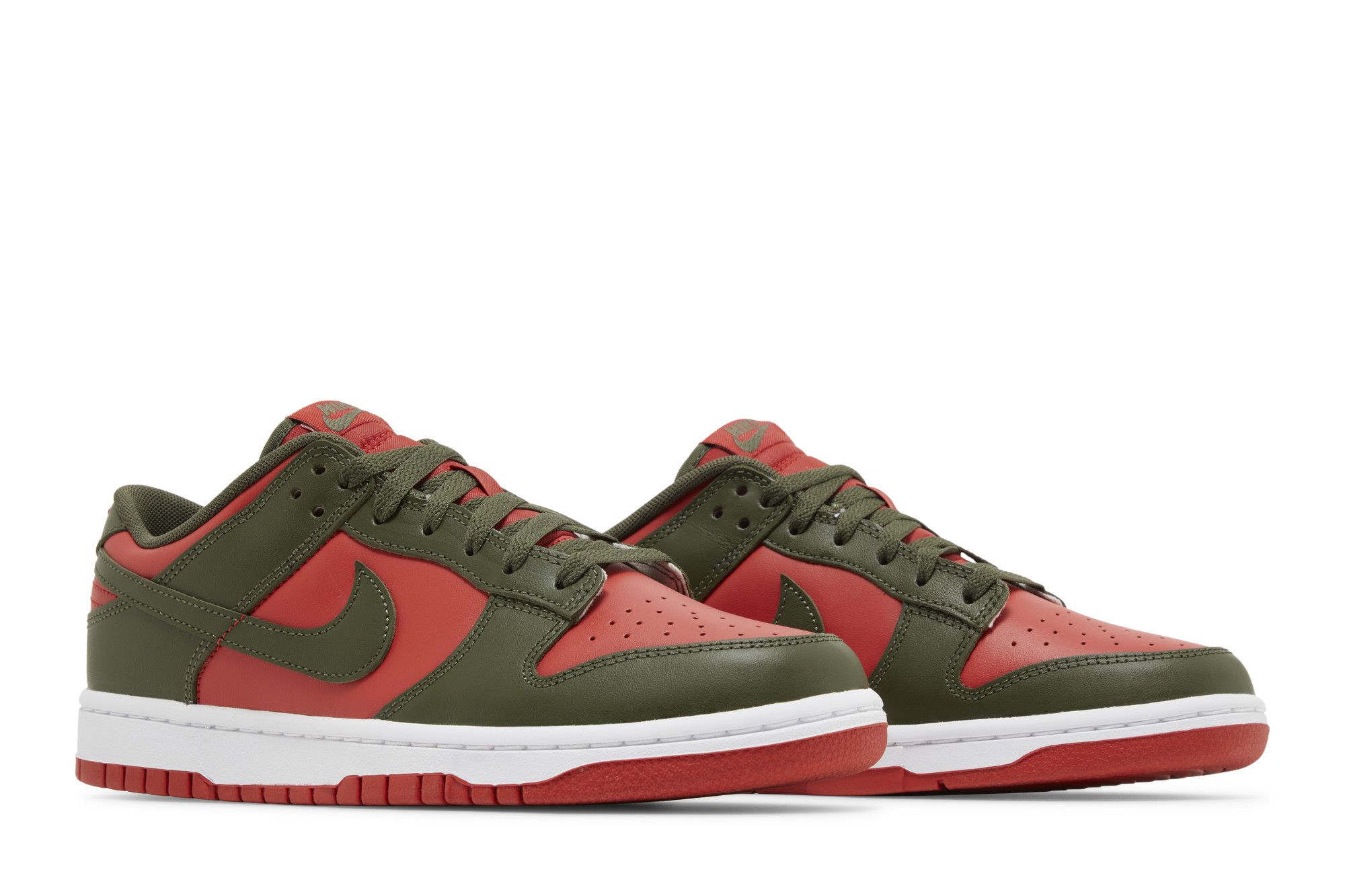 Green and red nike dunks top