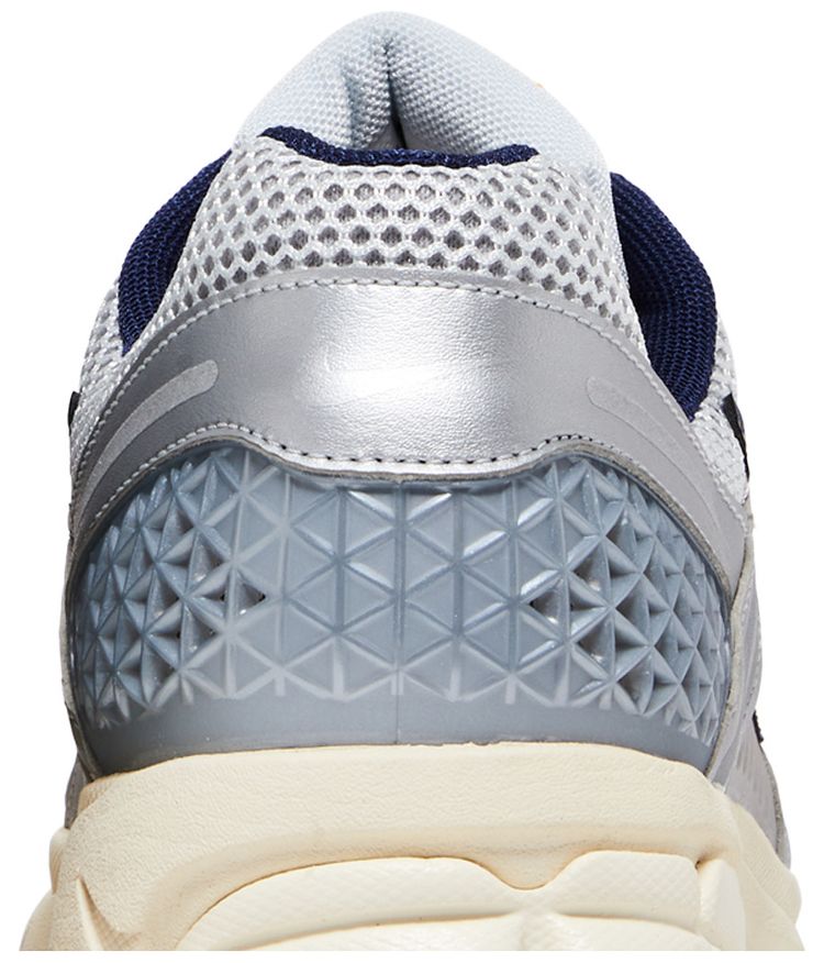 Nike Air Zoom Vomero 5 Platinum Laser Orange