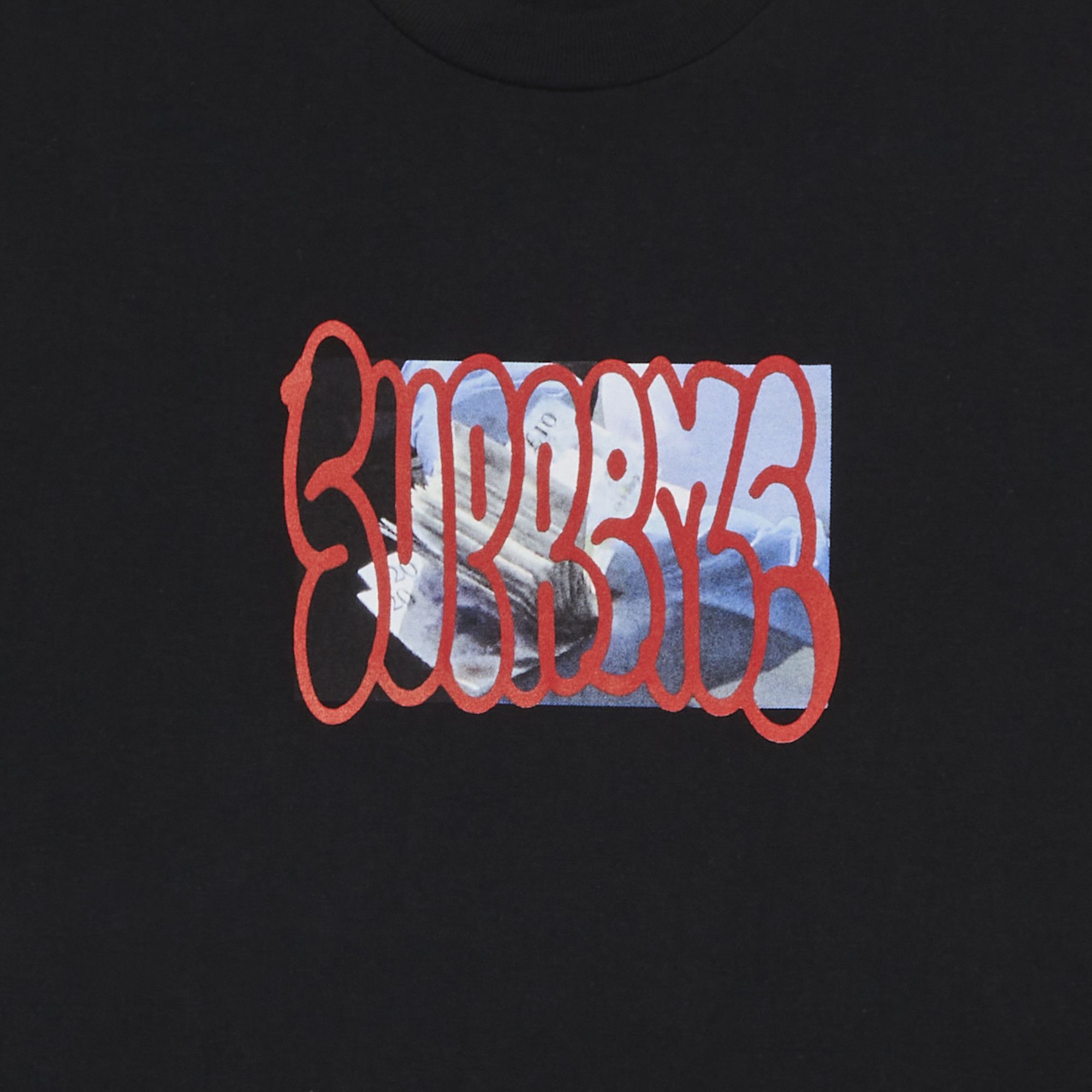 Supreme ja tee store