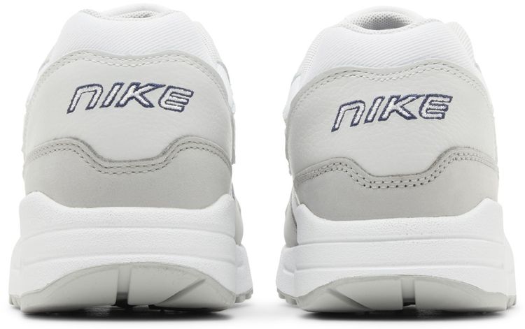 Nike Wmns Air Max 1 87 LX Light Smoke Grey