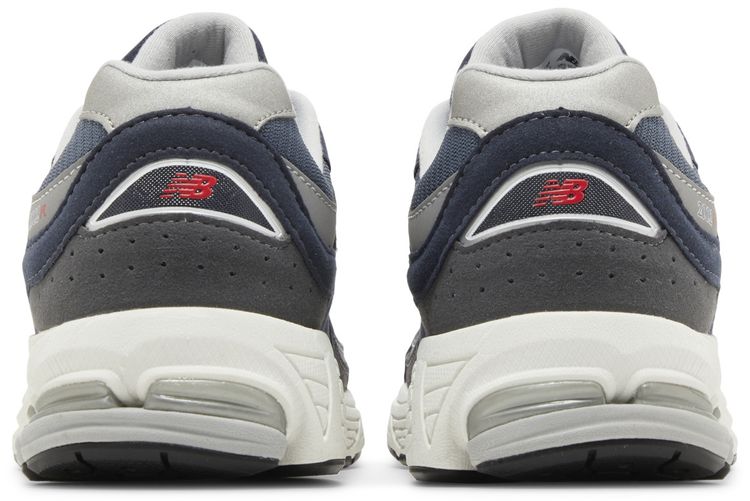 New Balance 2002R Big Kid Wide Eclipse Silver Metallic