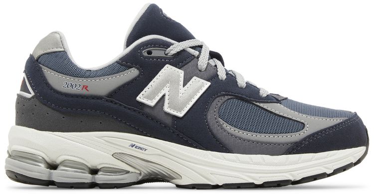 New Balance 2002R Big Kid Wide Eclipse Silver Metallic