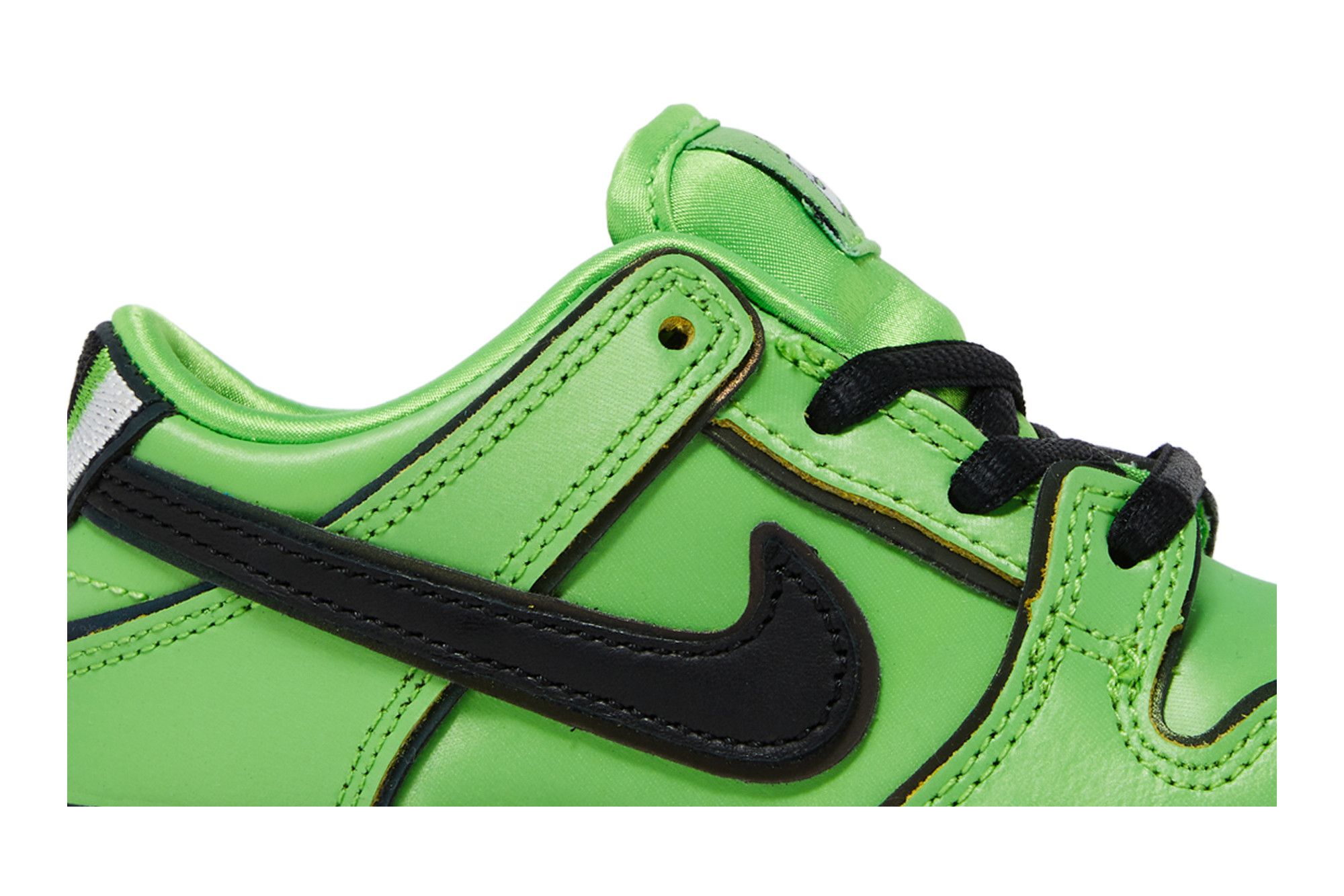 Buy The Powerpuff Girls x Dunk Low Pro SB QS TD 'Buttercup