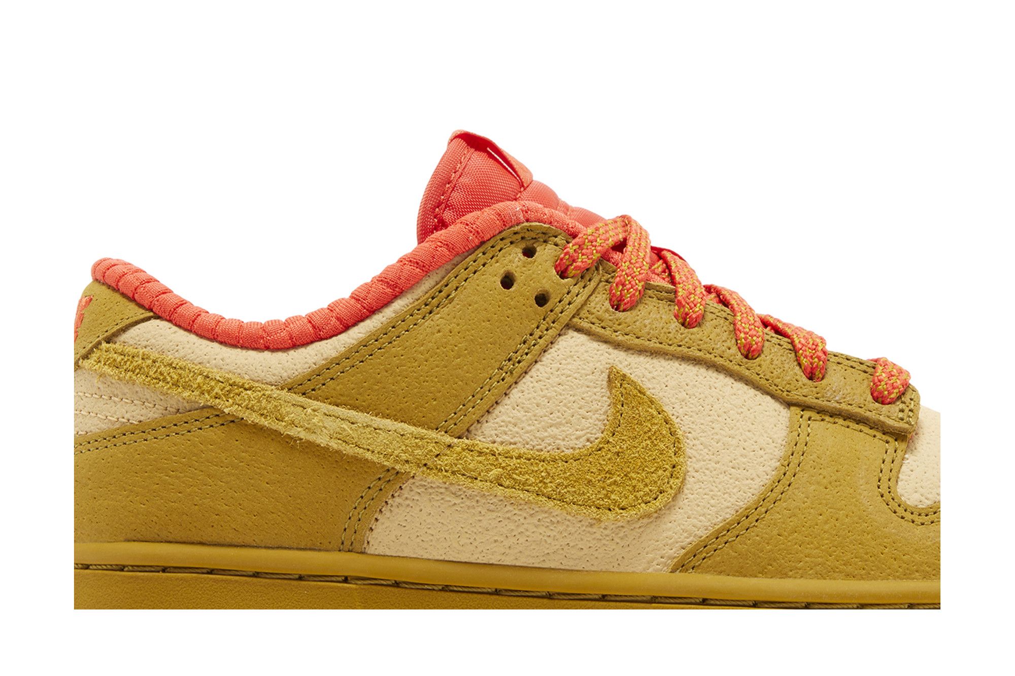 Buy Wmns Dunk Low 'Bronzine Picante Red' - FQ8897 252 | GOAT
