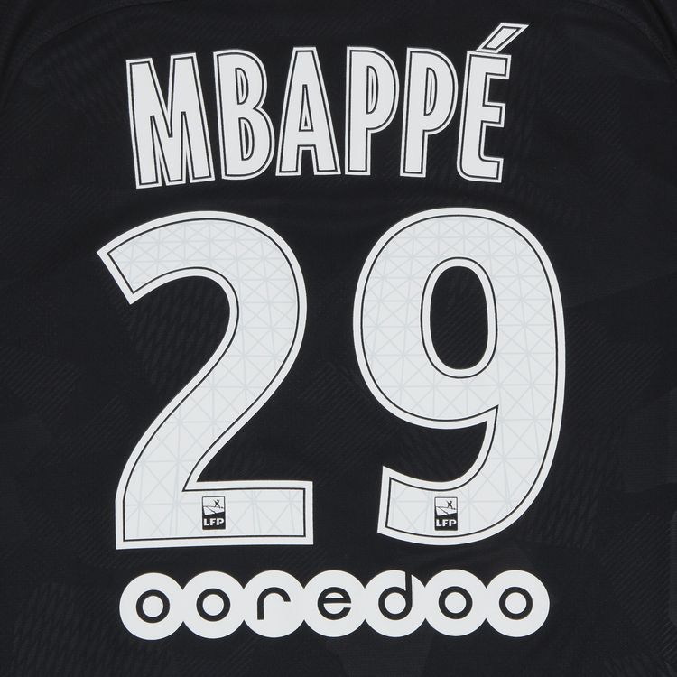 Pre Owned Paris Saint Germain Mbappe 29 Third Stadium Jersey Black