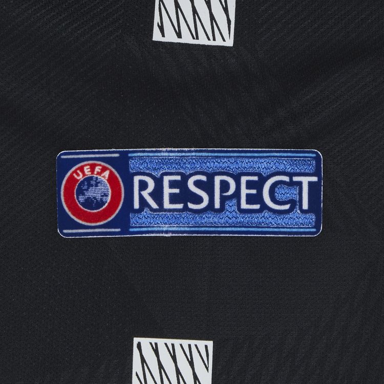 Pre Owned Paris Saint Germain Cavani 9 Third Stadium Jersey Black
