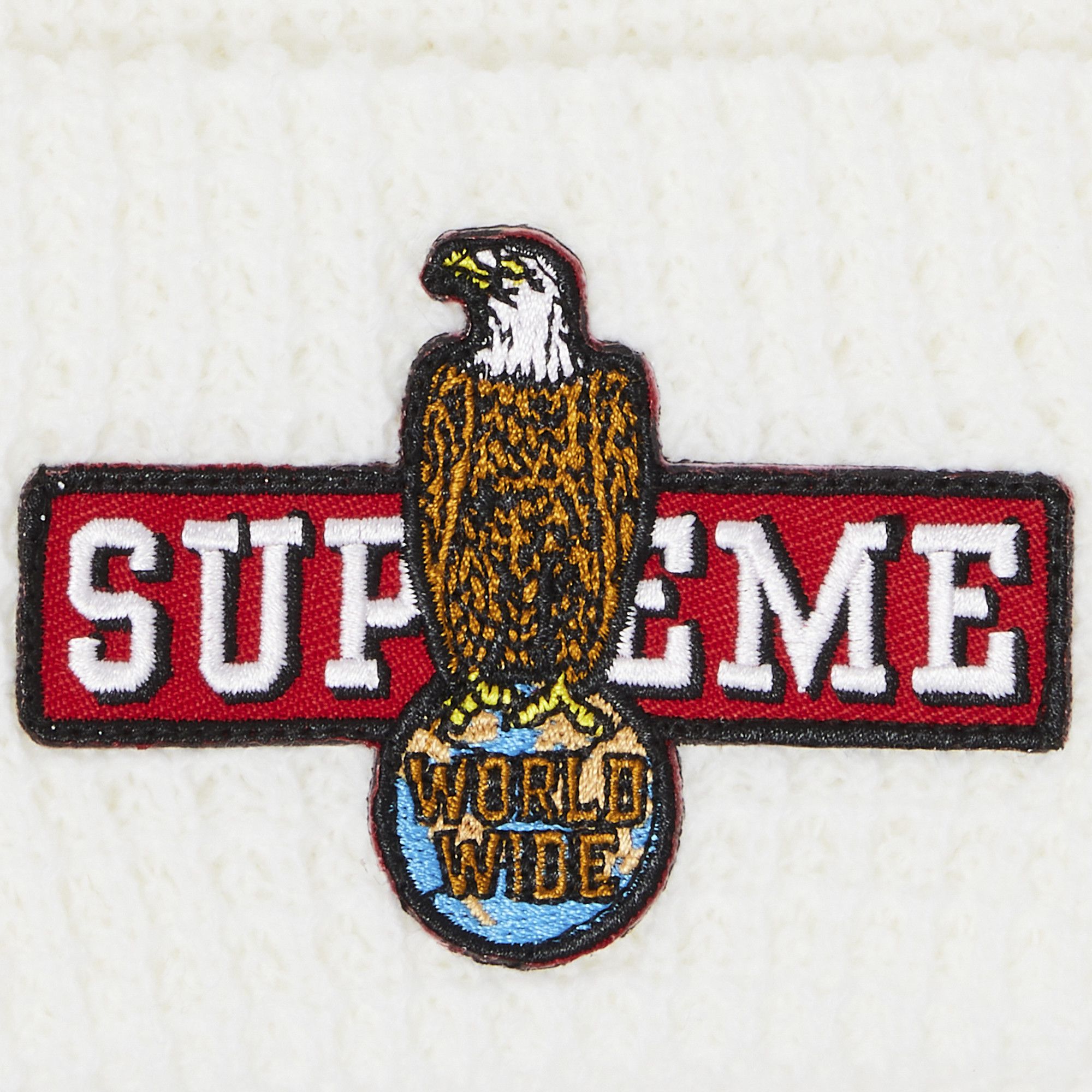 Achetez des Supreme Eagle Beanie 'White' - FW23BN59 WHITE | GOAT FR