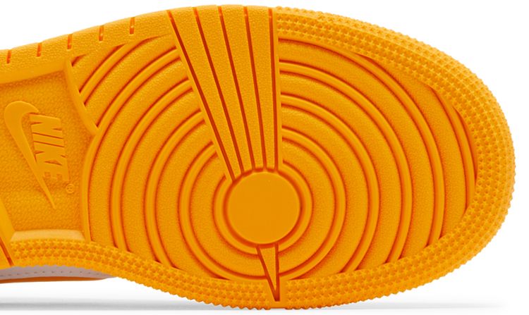 Air Jordan 1 Low Flyease GS Taxi White