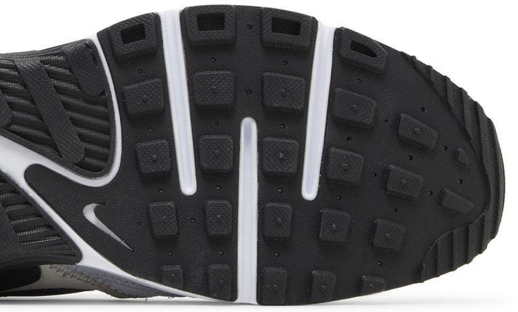 Nike Air Max Excee White Black