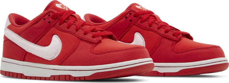 Dunk Low GS Valentines Day 2024