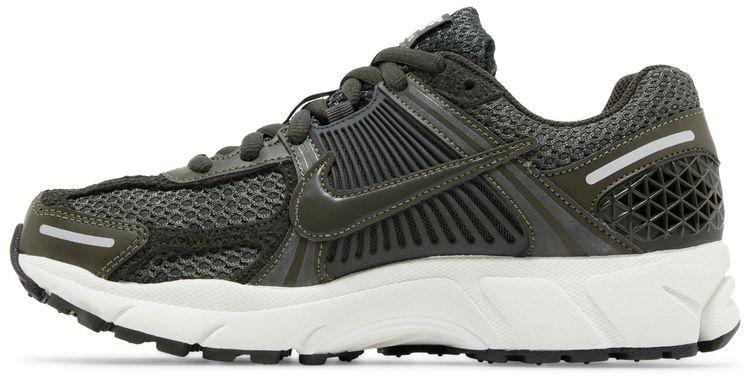 Nike Wmns Air Zoom Vomero 5 Sequoia