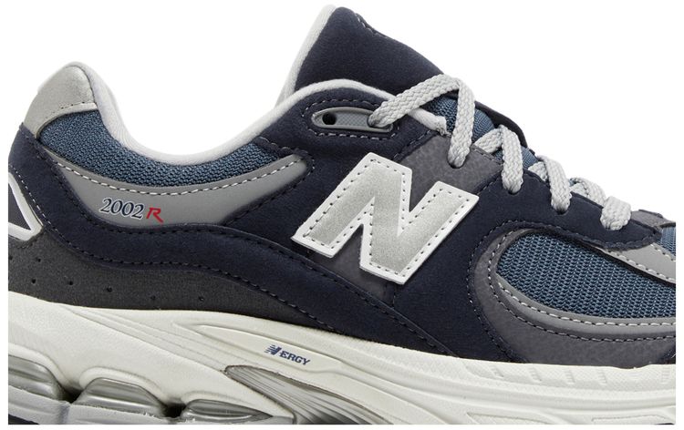 New Balance 2002R Big Kid Eclipse Silver Metallic