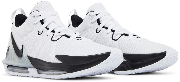 LeBron Witness 7 TB White Black