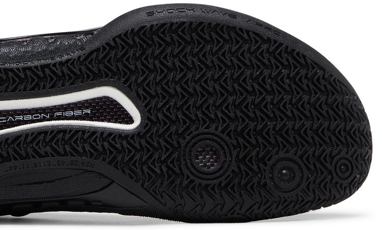 Kyrie Irving x Shock Wave 5 Pro First Show