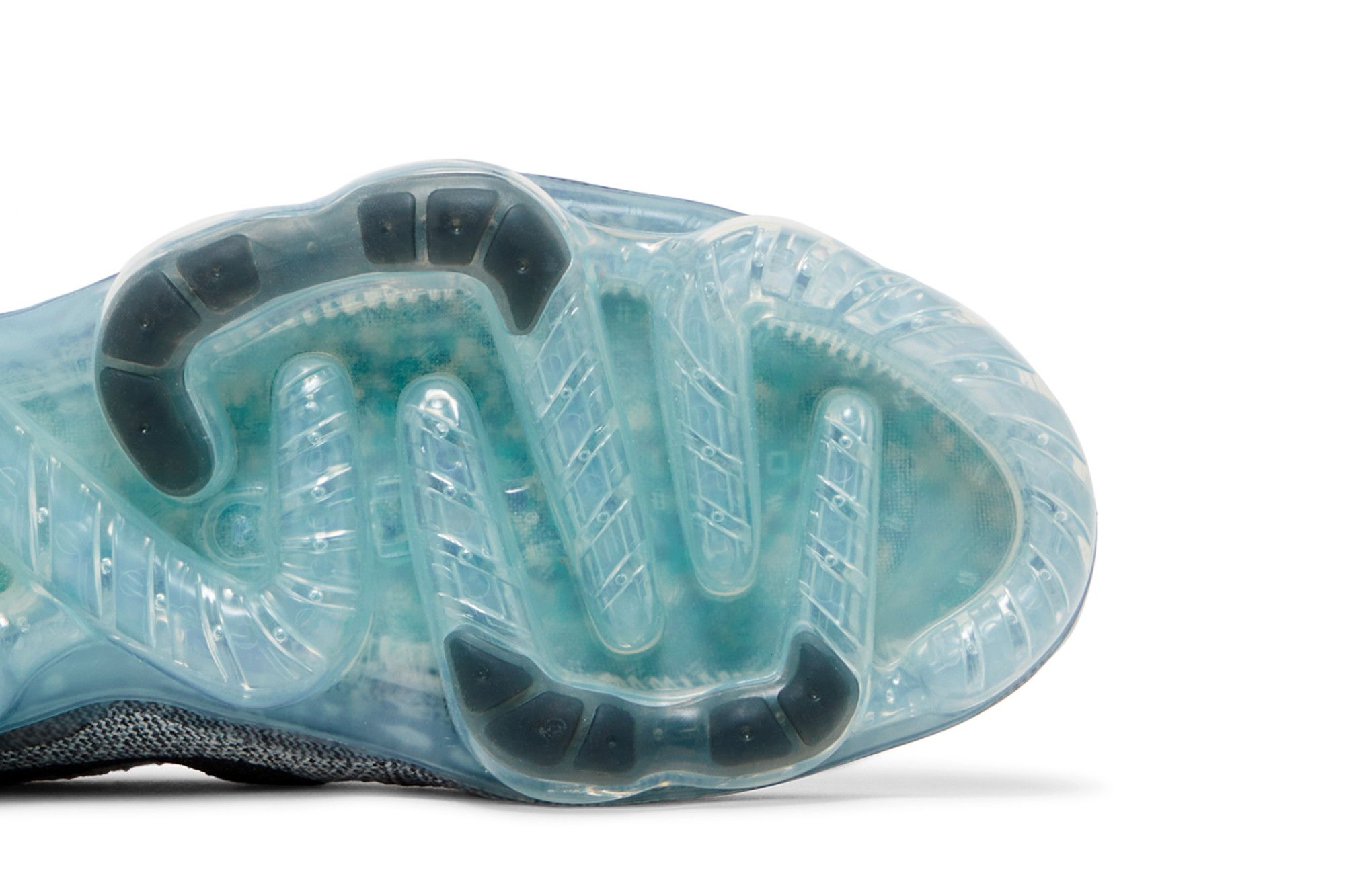 vapormax 2020 fk pure platinum
