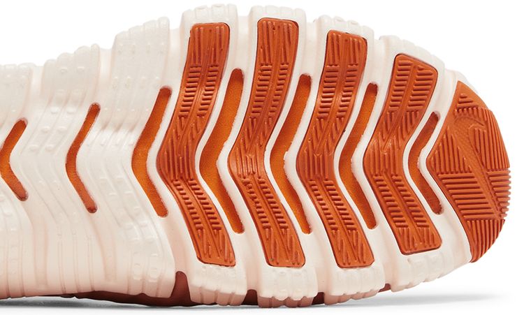 Nike Wmns Free Metcon 5 Amber Brown Campfire Orange