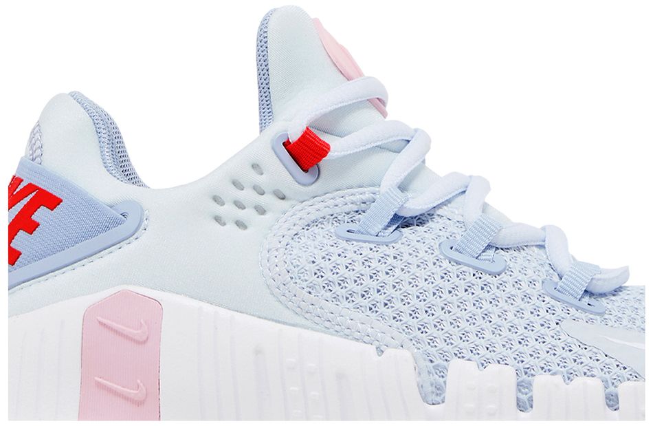 metcon pink and grey