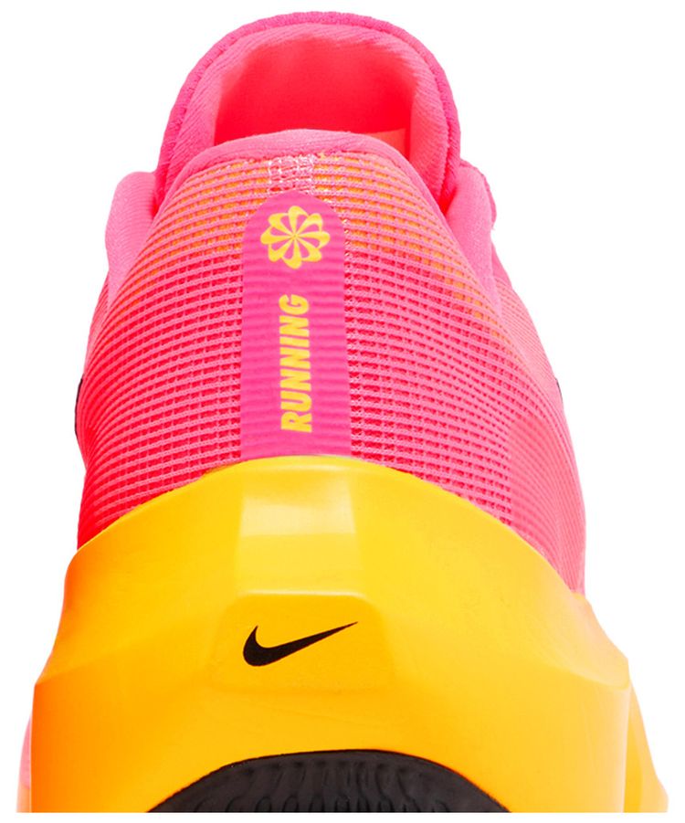 Nike Zoom Fly 5 Hyper Pink