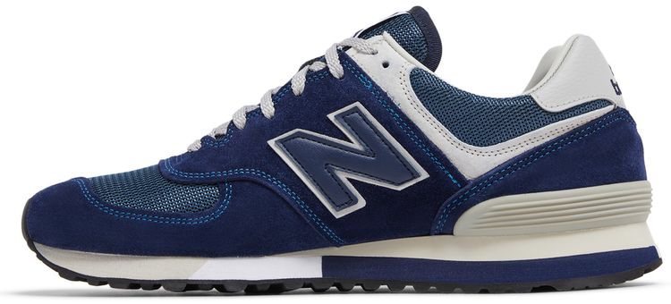 576 Made in England 35th Anniversary   Medieval Blue