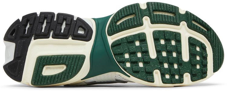 Nike Wmns V2K Run Fir