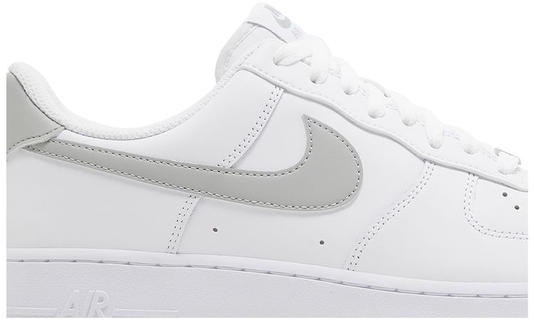 Nike Air Force 1 07 White Light Smoke Grey