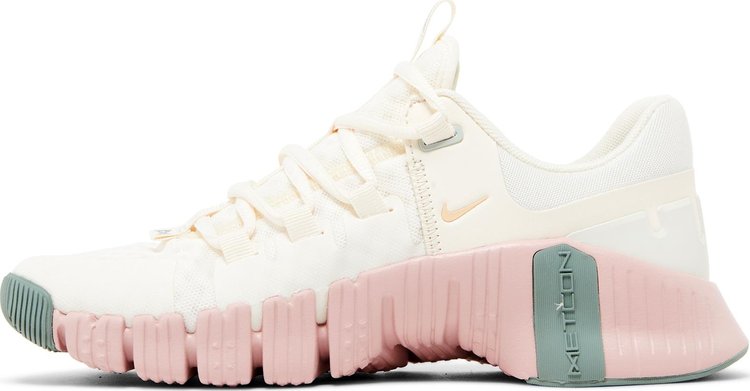 Wmns Free Metcon 5 Pale Ivory Ice Peach