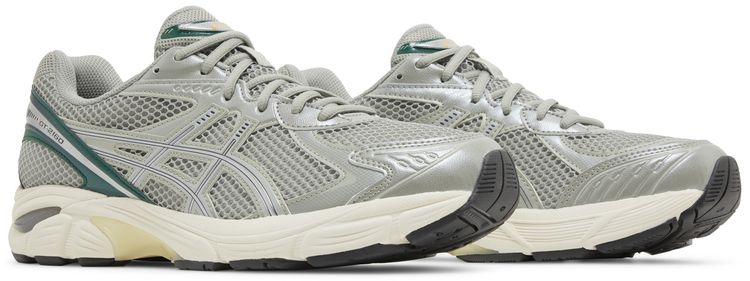 GT 2160 Seal Grey Jewel Green