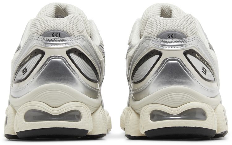 Gel Nimbus 9 Cream Black