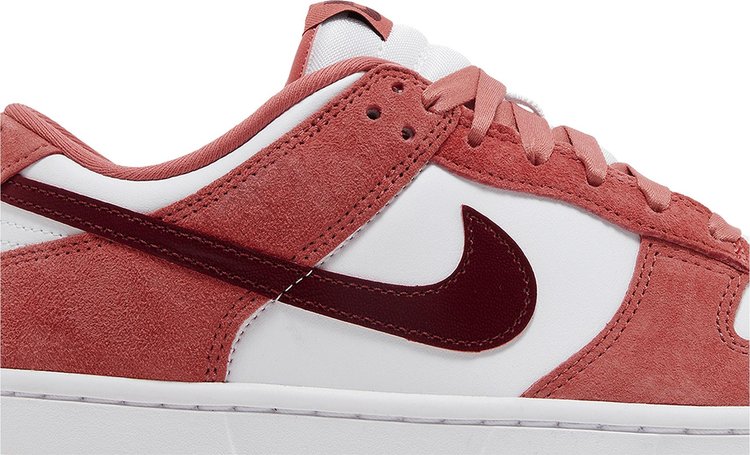 Wmns Dunk Low Valentines Day 2024