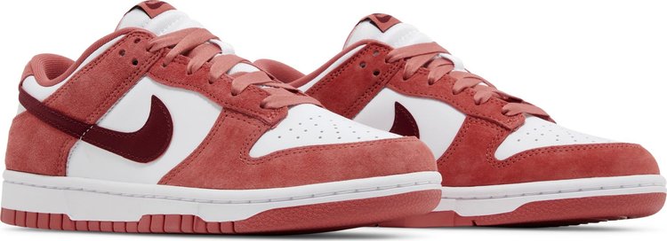 Wmns Dunk Low Valentines Day 2024