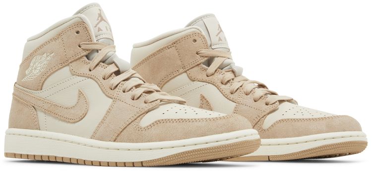 Wmns Air Jordan 1 Mid SE Legend Light Brown